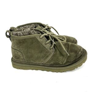 UGG Classic Neumel Boots Size 7 Womens Burnt Olive Green Chukka Sherpa Lined